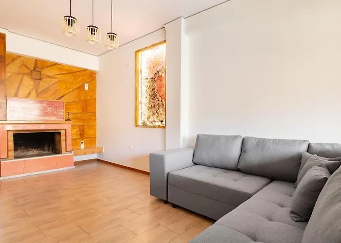 Budget Stay In Athens Next To Metro Station By Atheniankeys